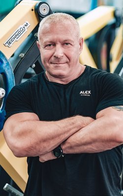 Персональный тренер Игорь Бакум 